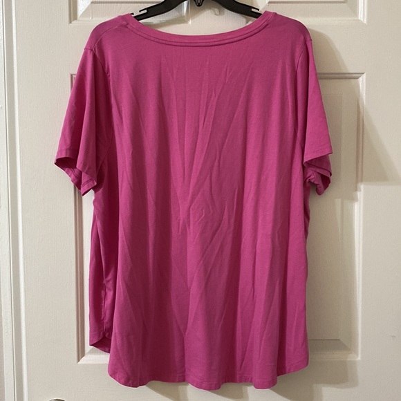 Ava & Viv short sleeve tee with round hemline and neckline - size 2X - Picture 5 of 5